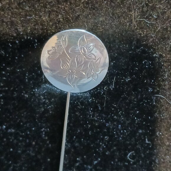 Kirk Pewter Etched Stick Pin - Picture 1 of 7